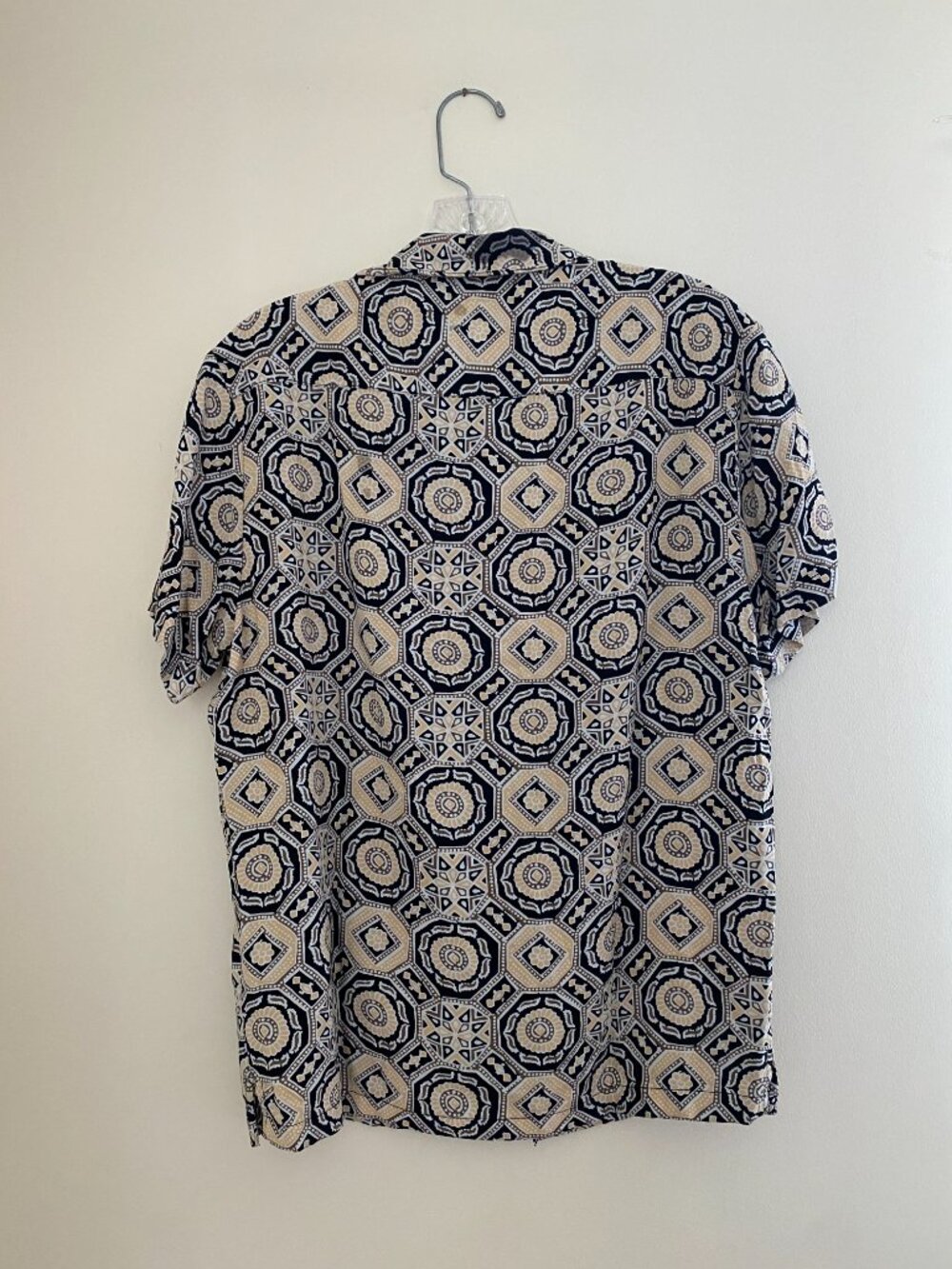 Geometric Pattern Button Up - Picture 3 of 7